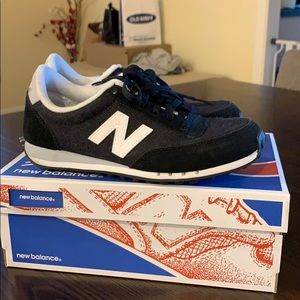 New Balance Sneakers